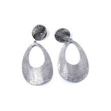 Boucles d'oreilles Solstice disponibles en plusieurs couleurs - Or et argent Boucles d'oreilles Signé L